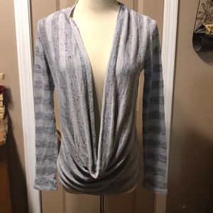 Charlotte Russe low cut top Size small